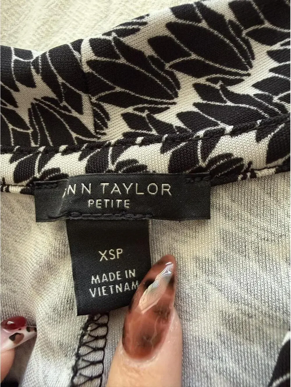 Ann Taylor Petite Black White Leaf Print Peplum Top